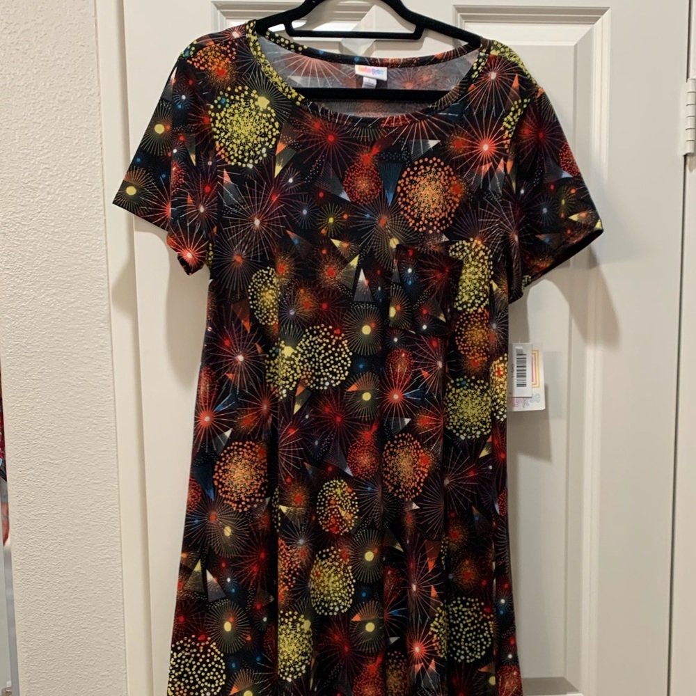 “Carly” Black with Colored Fireworks